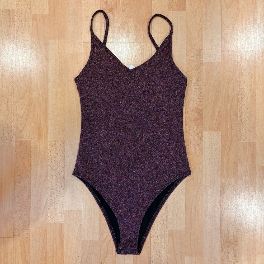 Top Shop | NWT Burgundy sparkle glitter bodysuit